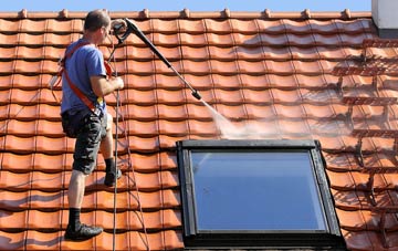 roof cleaning Darowen, Powys